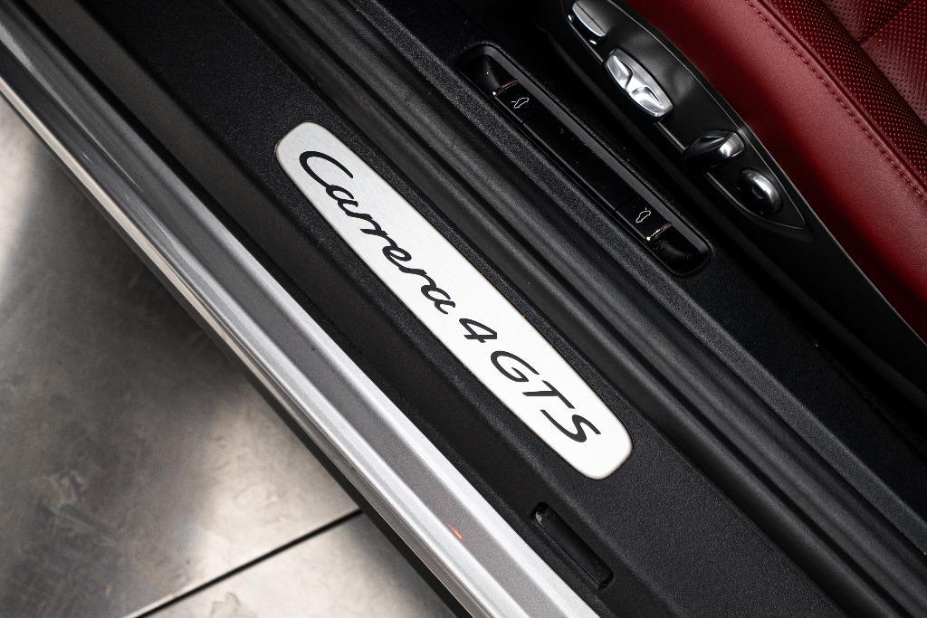 used 2019 Porsche 911 car, priced at $134,991