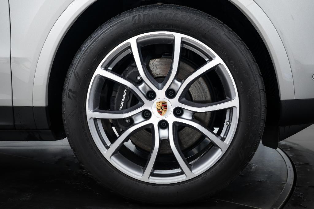 used 2025 Porsche Cayenne car, priced at $97,000