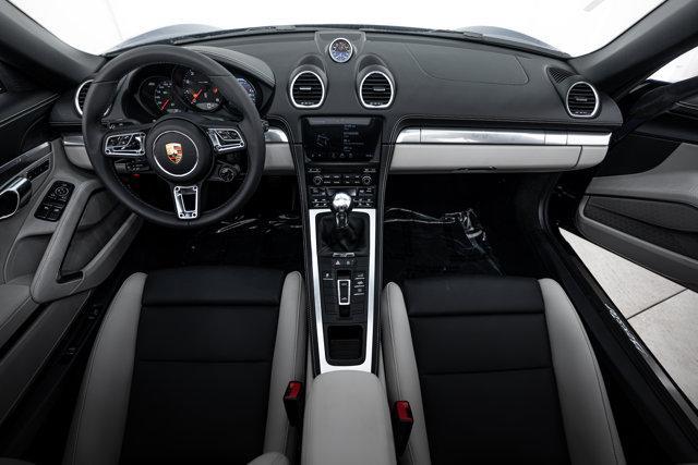 new 2025 Porsche 718 Boxster car, priced at $96,175