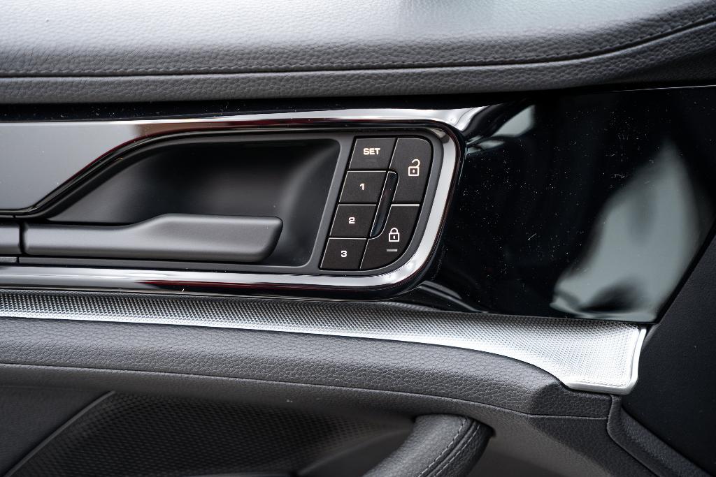 new 2026 Porsche Panamera car, priced at $135,830