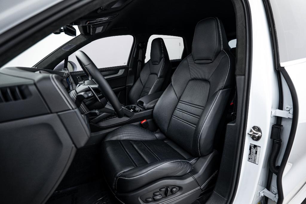 used 2024 Porsche Cayenne car, priced at $109,991