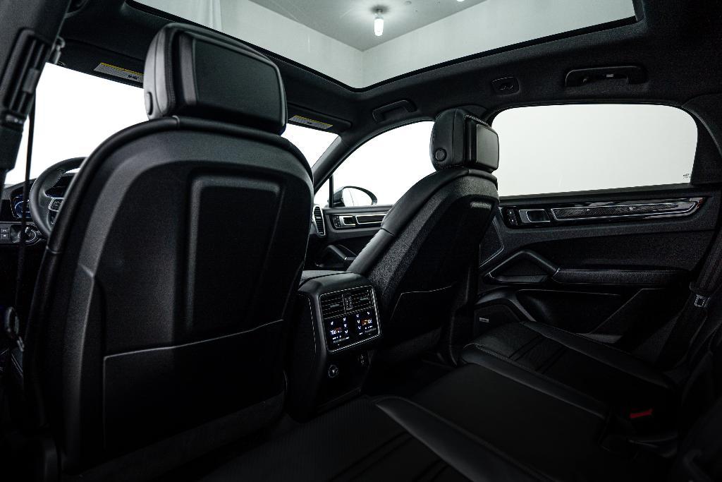 used 2022 Porsche Cayenne car, priced at $78,995