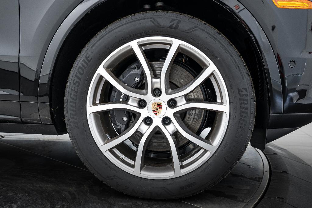 new 2026 Porsche Cayenne car, priced at $113,660