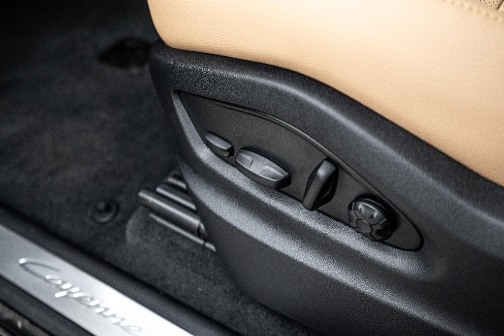 new 2026 Porsche Cayenne car, priced at $113,660