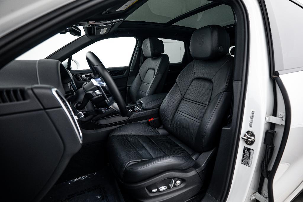 used 2020 Porsche Cayenne car, priced at $47,991