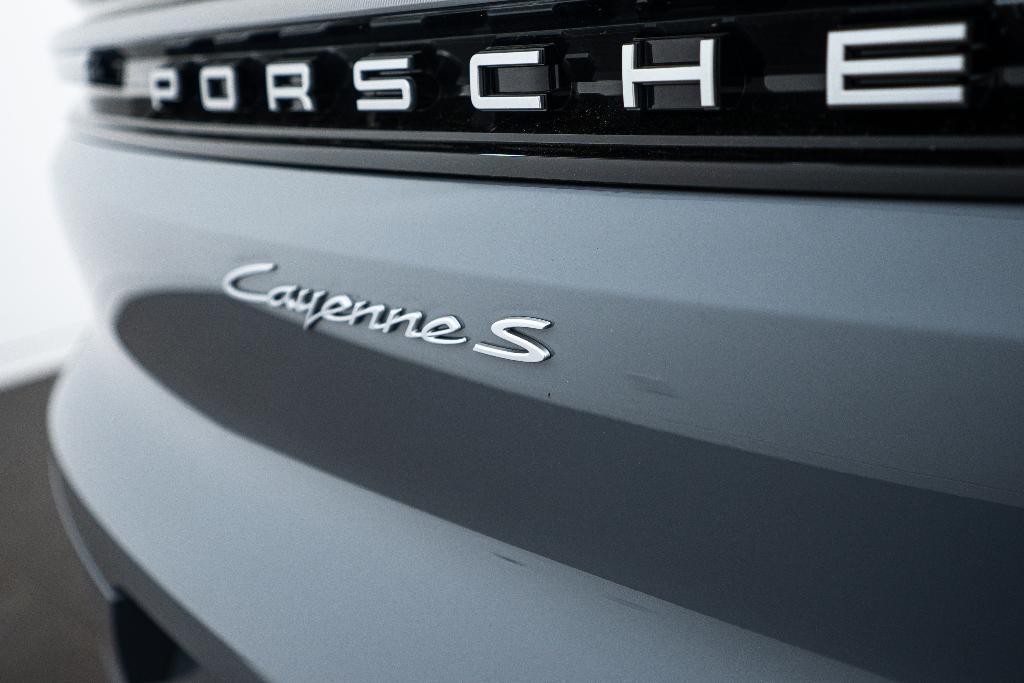 used 2025 Porsche Cayenne car, priced at $129,500