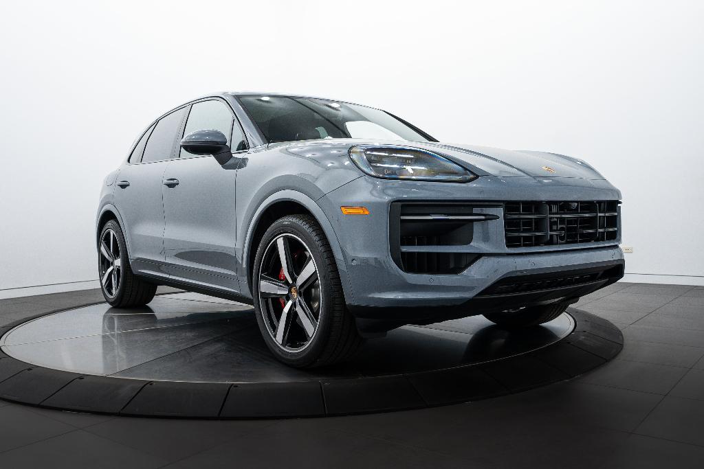 used 2025 Porsche Cayenne car, priced at $129,500