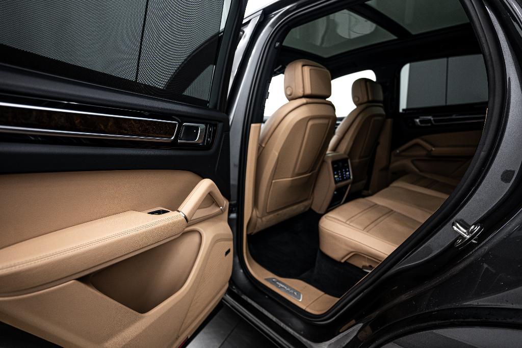 used 2019 Porsche Cayenne E-Hybrid car, priced at $58,000