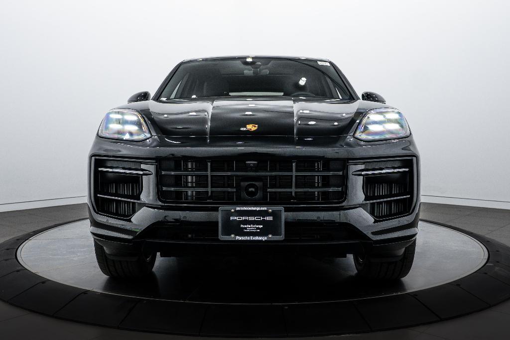 used 2025 Porsche Cayenne car, priced at $95,991