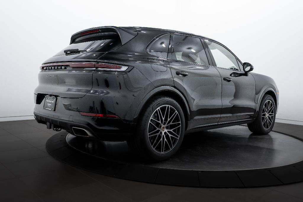 used 2025 Porsche Cayenne car, priced at $95,991