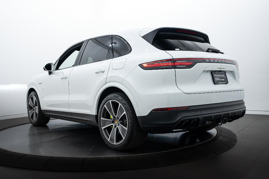 used 2021 Porsche Cayenne E-Hybrid car, priced at $64,500