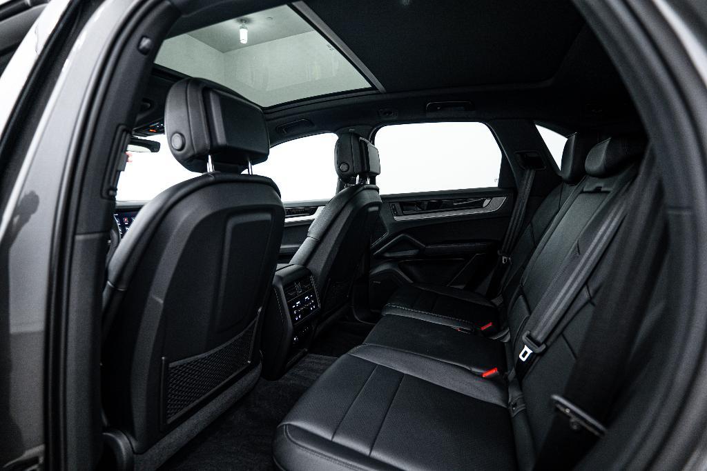 used 2025 Porsche Cayenne car, priced at $98,000