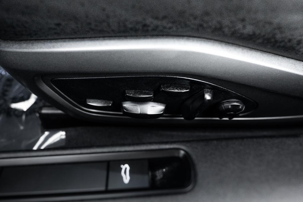 used 2020 Porsche 911 car, priced at $134,991