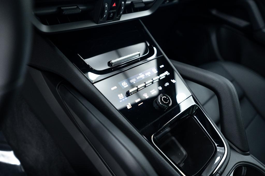 used 2025 Porsche Cayenne car, priced at $94,500