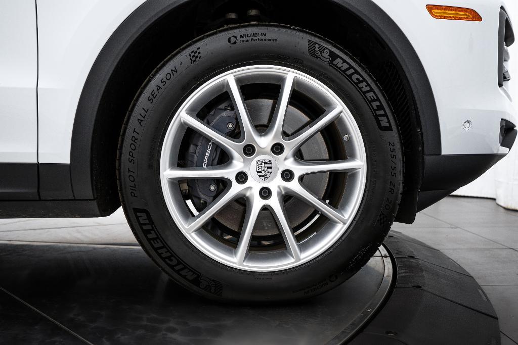 used 2024 Porsche Cayenne car, priced at $75,991