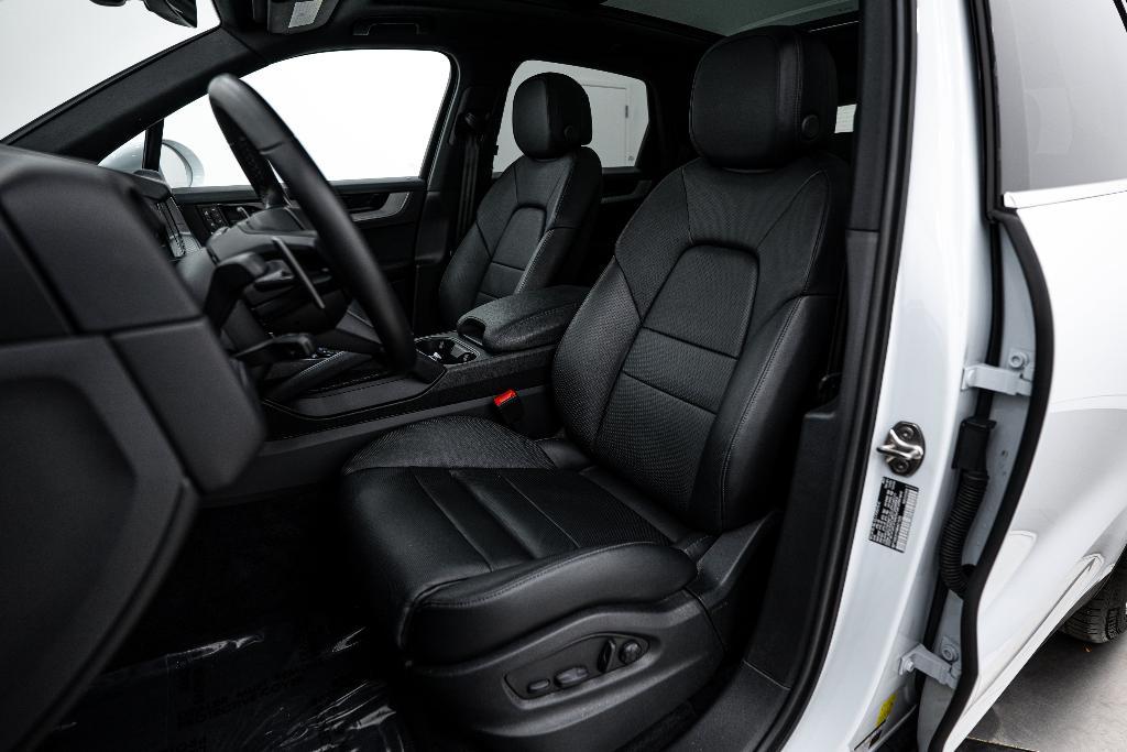 used 2024 Porsche Cayenne car, priced at $75,991