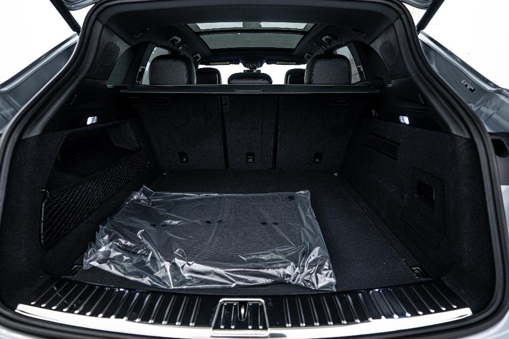 used 2025 Porsche Cayenne car, priced at $100,000