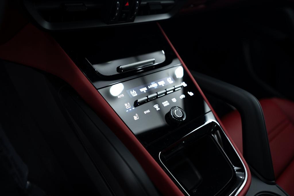 used 2025 Porsche Cayenne car, priced at $104,991