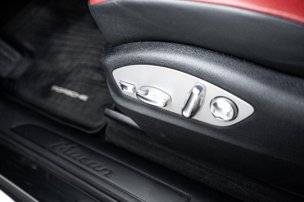 used 2023 Porsche Macan car, priced at $51,991
