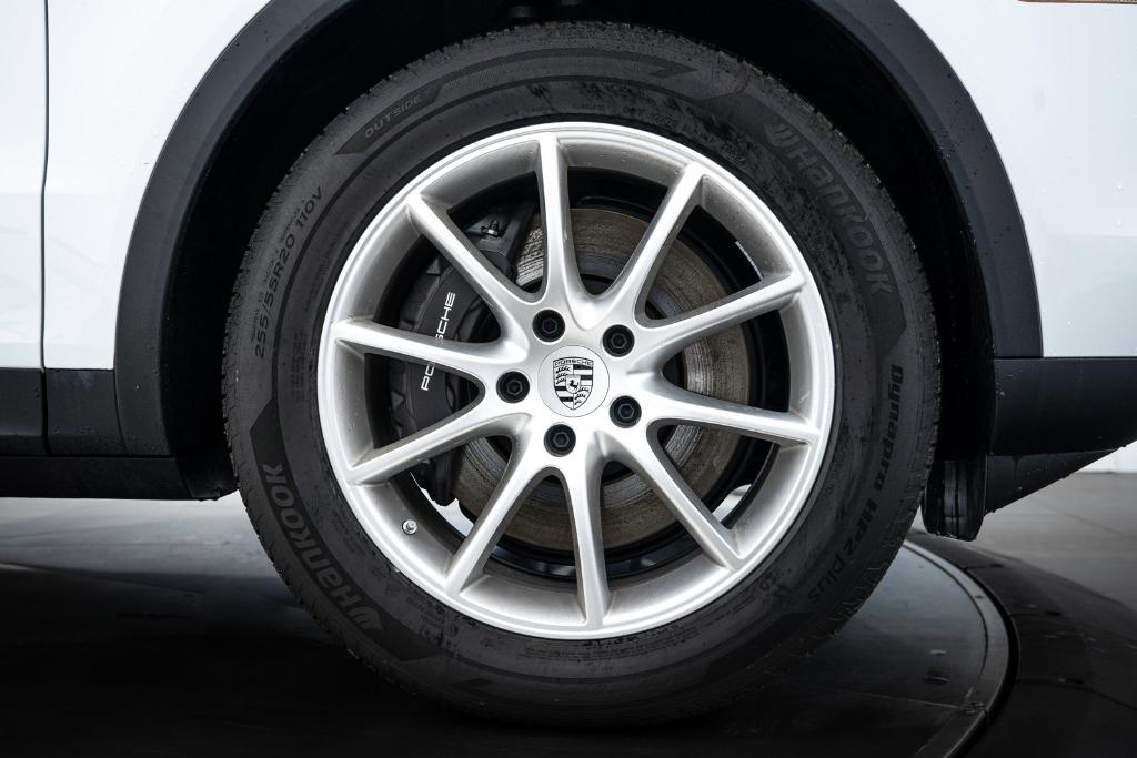 used 2024 Porsche Cayenne car, priced at $84,000