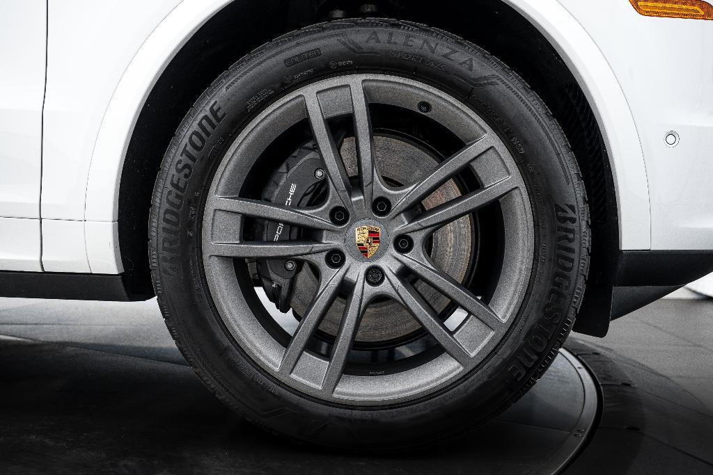 used 2025 Porsche Cayenne car, priced at $94,581