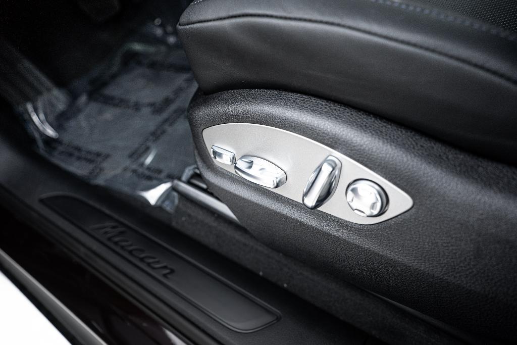 new 2025 Porsche Macan car, priced at $77,725