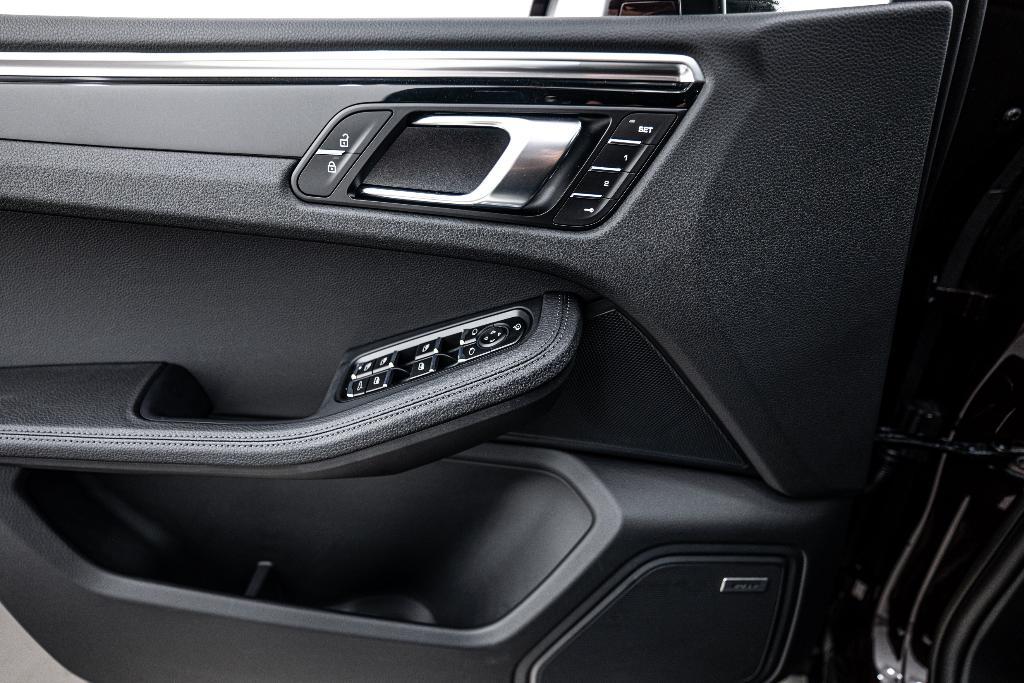 new 2025 Porsche Macan car, priced at $77,725