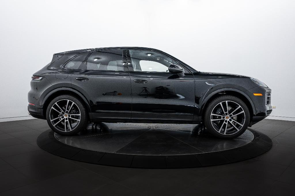 used 2025 Porsche Cayenne car, priced at $91,991