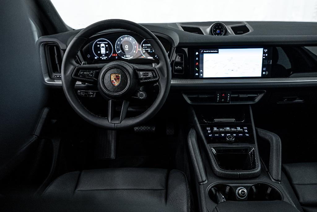 used 2025 Porsche Cayenne car, priced at $91,991