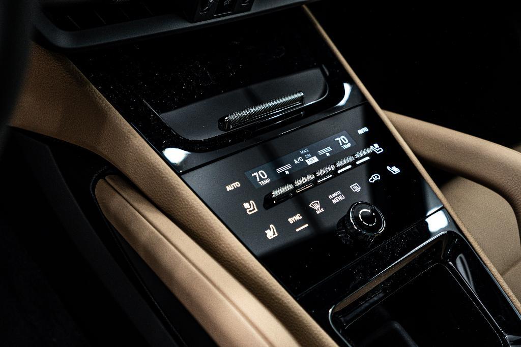 used 2025 Porsche Cayenne car, priced at $98,000