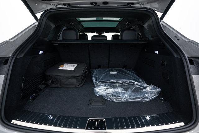new 2025 Porsche Cayenne car, priced at $205,455