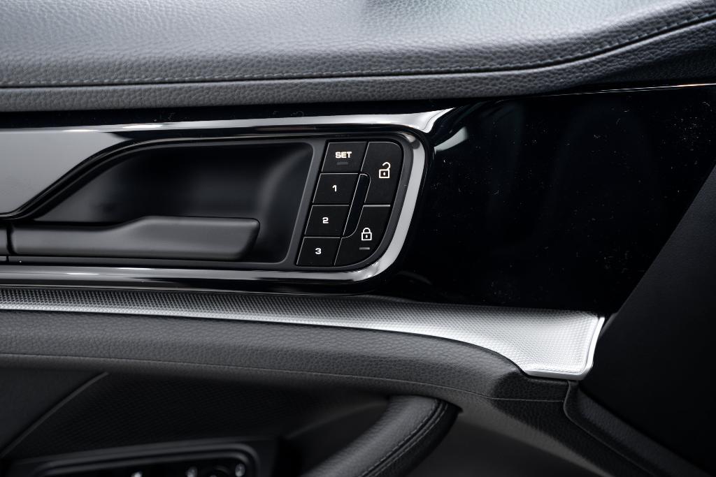 new 2026 Porsche Panamera car, priced at $136,800