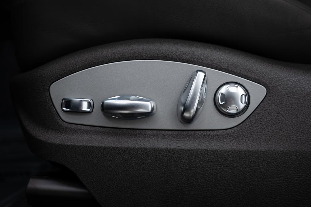 used 2025 Porsche Macan car, priced at $71,000