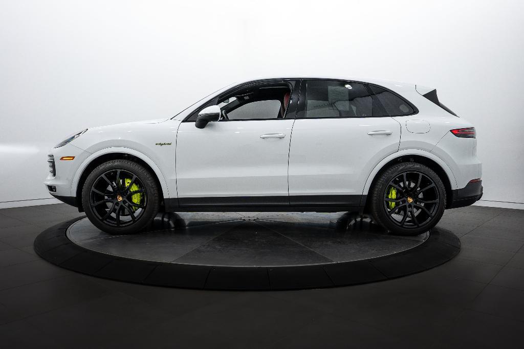used 2022 Porsche Cayenne car, priced at $73,991