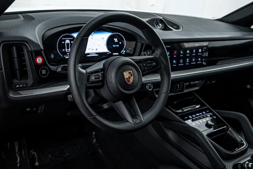 used 2025 Porsche Cayenne car, priced at $99,881