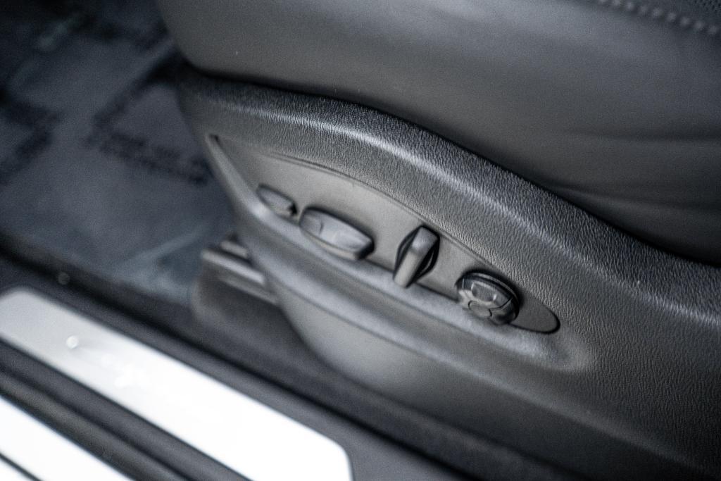 used 2025 Porsche Cayenne car, priced at $99,881