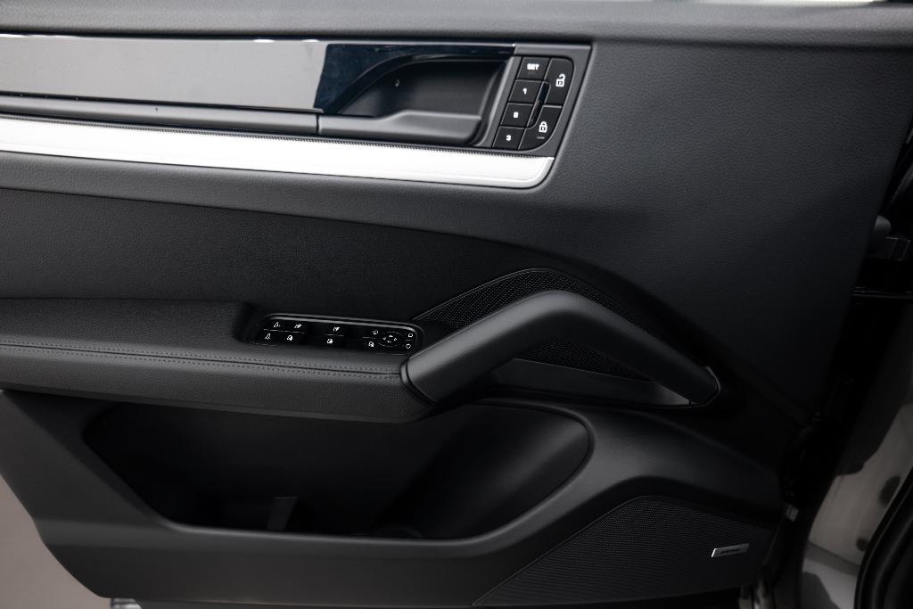 new 2026 Porsche Cayenne car, priced at $112,990