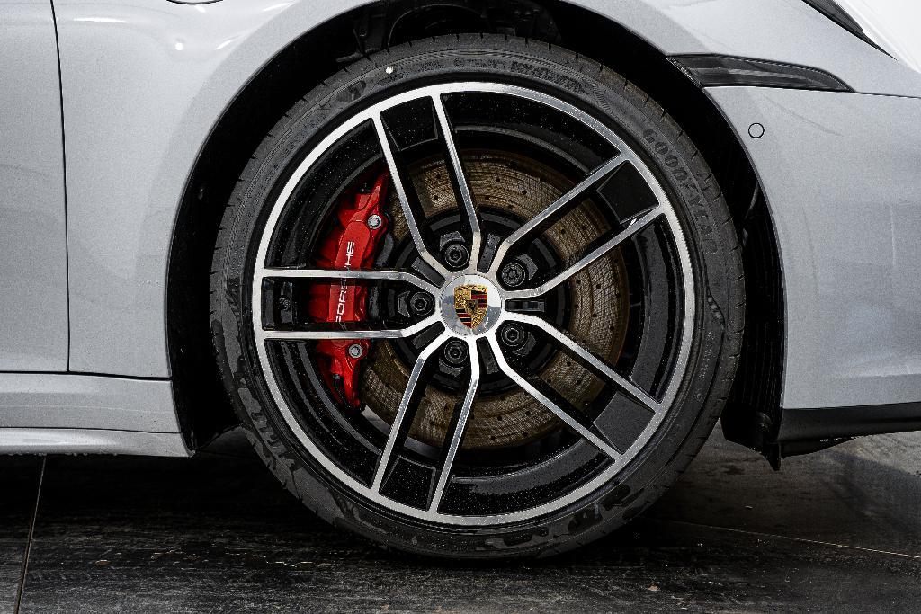 new 2026 Porsche 911 car, priced at $182,140