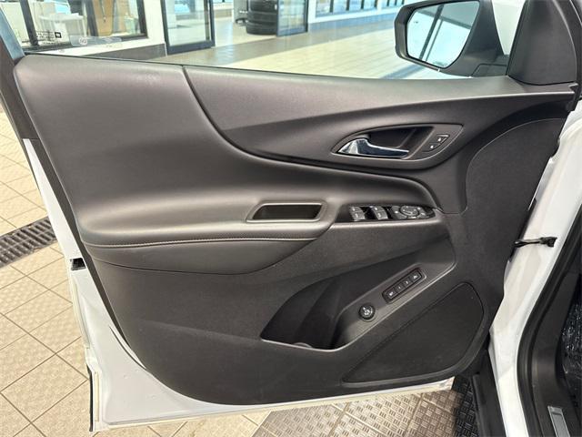 used 2022 Chevrolet Equinox car, priced at $26,990