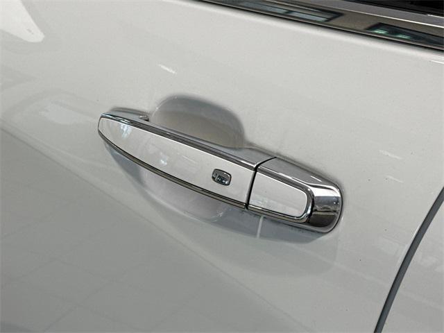 used 2022 Chevrolet Equinox car, priced at $26,990