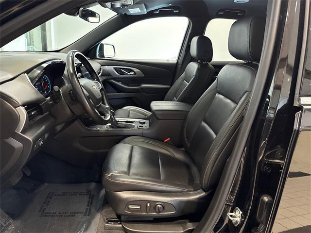 used 2022 Chevrolet Traverse car, priced at $33,500