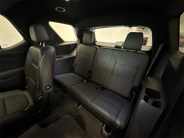 used 2022 Chevrolet Traverse car, priced at $33,500