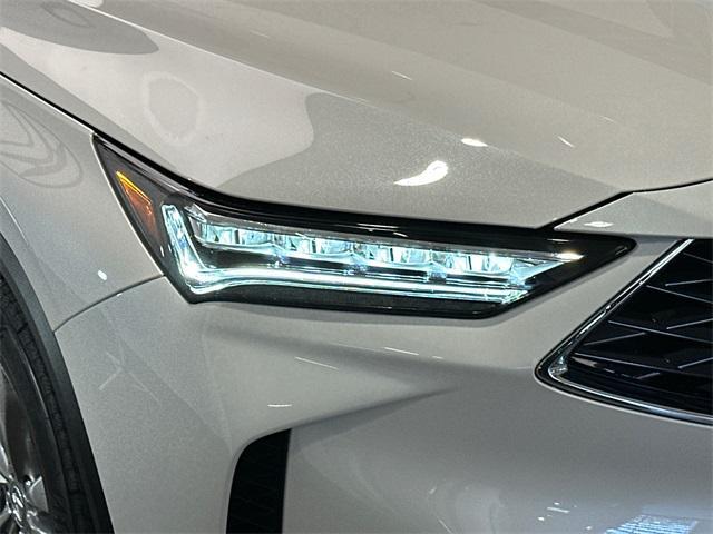 new 2025 Acura MDX car, priced at $55,350