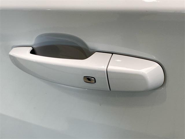 used 2020 Chevrolet Traverse car, priced at $21,035