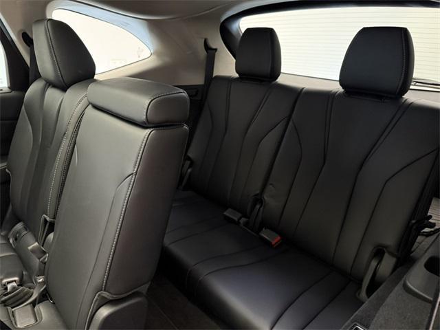 used 2023 Acura MDX car, priced at $42,500