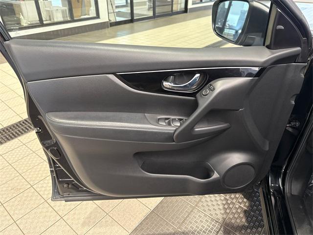 used 2019 Nissan Rogue Sport car, priced at $18,500