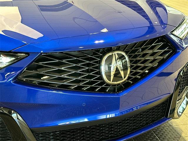 new 2025 Acura MDX car, priced at $70,250