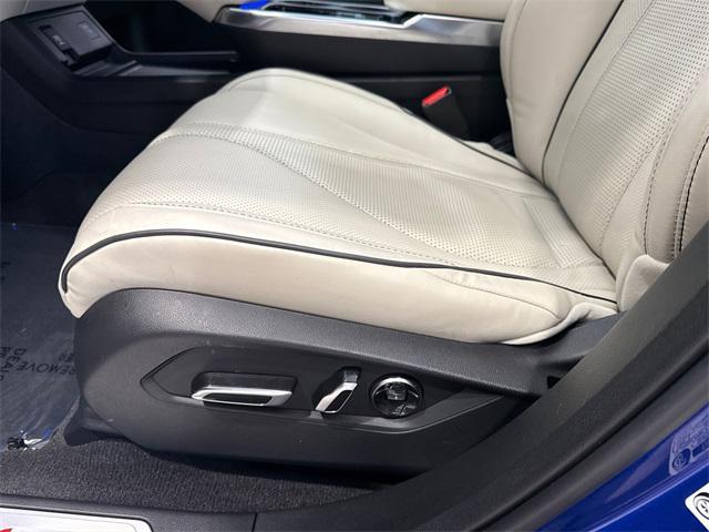 used 2025 Acura RDX car, priced at $46,750