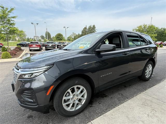 used 2022 Chevrolet Equinox car, priced at $22,990