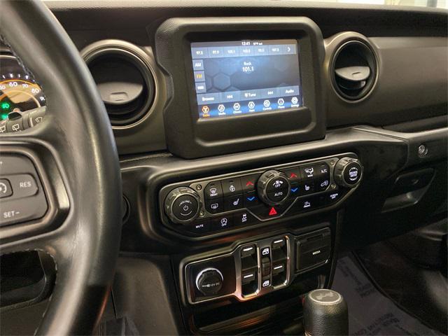 used 2021 Jeep Wrangler Unlimited car, priced at $27,322